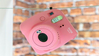 Ketahui Perbedaan Instax Mini 8 dan 9