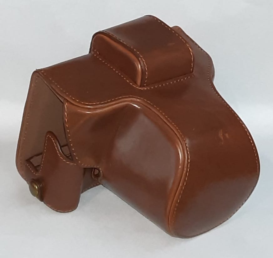 :::USED::: LEATHER CASE FOR XT-10 BROWN (EXCELLENT) - CONSIGNMENT