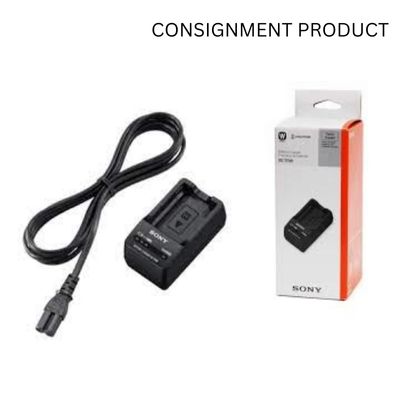 :::USED::: SONY BC-TRW BATTREY CHARGER -  (MINT)
