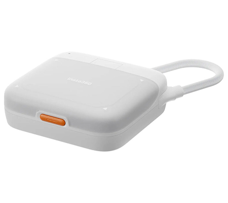 Insta360 2-in-1 Card Reader + Case