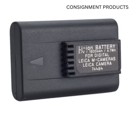 :::USED::: LEICA M BATTERY (EXMINT) - CONSIGNMENT