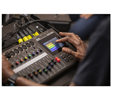 Zoom R20 Portable Multitrack Recorder