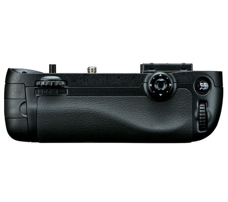 Nikon MB-D15 Battery Grip.
