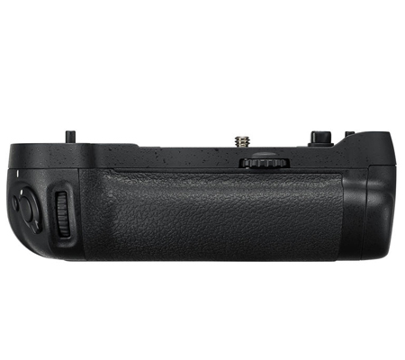 Nikon MB-D17 Battery Grip