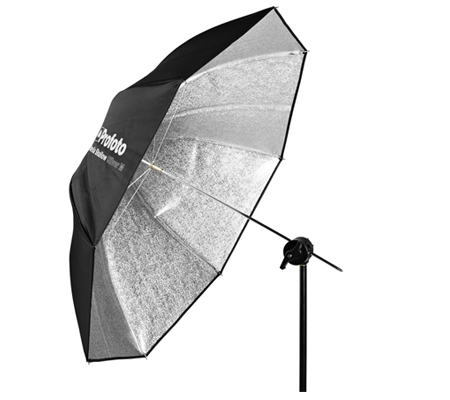 Profoto Umbrella Shallow Silver Medium.