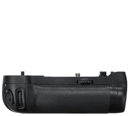 Nikon MB-D17 Battery Grip