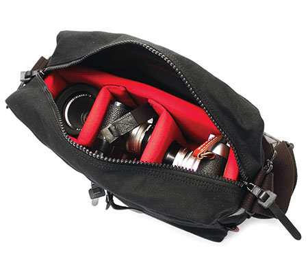 Artisan & Artist ACAM-3000 Shoulder Camera Bag