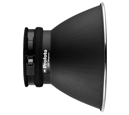 Profoto OCF Magnum Reflector.